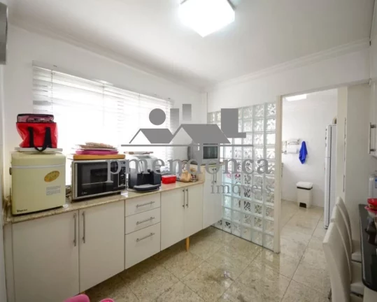 Imagem Apartamento 3 quartos, 3 suites, 3 vagas, 230 m2