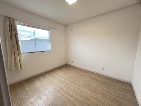 Imagem Apartamento com 02 quartos na Praia de Gravatá, Navegantes, Adriano Carpes Imóveis vende
