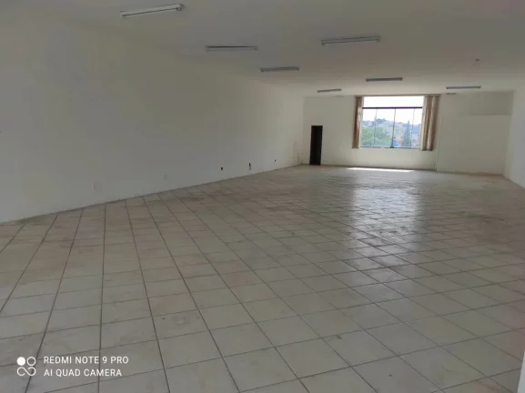 Imagem Pavilhão/Galpão Salão Comercial
