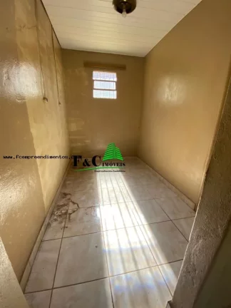 Imagem Casa para Venda em Limeira, Jardim Piratininga, 2 dormitórios, 2 banheiros, 2 vagas