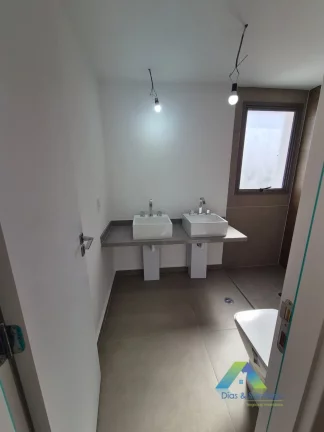 Imagem Apartamento alto padrão em andar alto com 139m², 3 suítes, 2 vagas coberta , 1 varanda gourmet em localização privilegiada na região da Mooca/SP
