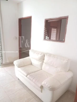 Imagem Casa para Venda em Limeira, Parque Residencial Aeroporto, 3 dormitórios, 1 suíte, 1 banheiro, 4 vagas