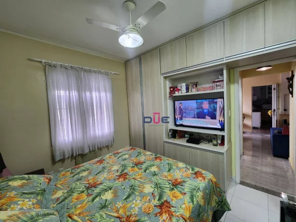 Imagem Apartamento com 2 dormitórios e 2 banheiros à venda, 100 m² por R$ 540.000 - Ponta da Praia - Santos/SP