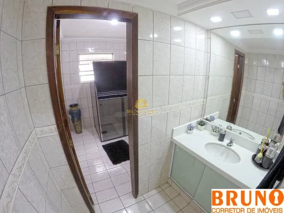 Imagem Excelente oportunidade de adquirir uma casa no bairro Itapebussu, em Guarapari! Localizada em uma á...