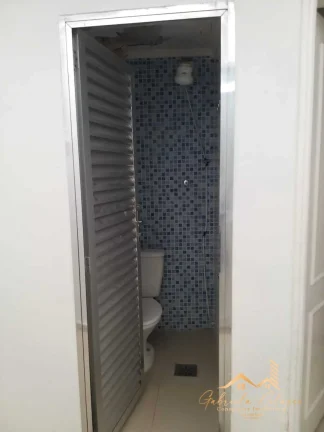 Imagem Excelente Casa à Venda no Boqueirão em Santos: Espaço, Conforto e Comodidade em um Sobrado Charmoso