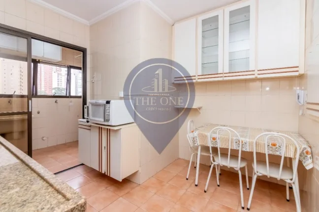 Imagem Imperdível oportunidade: Apartamento à venda em São Paulo-SP, Vila Mariana - 3 quartos, 1 suíte, 2 salas, 3 banheiros, 2 vagas de garagem, 81,00 m² de área.