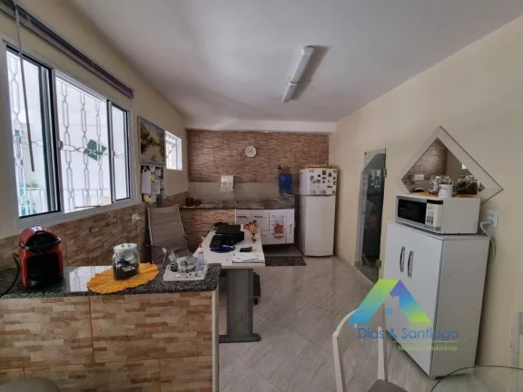 Imagem Sobrado à venda com 4 dormitórios e 4 banheiros em VIla Moraes/SP!