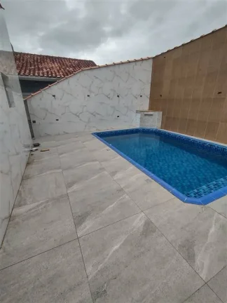 Imagem Casa Isolada na Praia Grande,com piscina 2 quartos sendo 1 suite 3 garagem