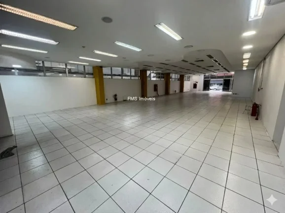 Imagem Loja com 500m2 em Moema