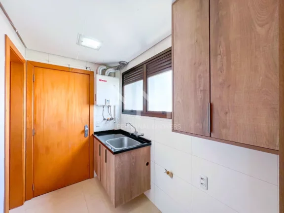 Imagem Apartamento à venda em Porto Alegre, Moinhos de Vento, com 3 quartos, 159m2