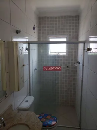 Imagem Sobrado com 3 dormitórios para alugar, 260 m² por R$ 4.300,00/mês - Jardim Luciara - Guarulhos/SP