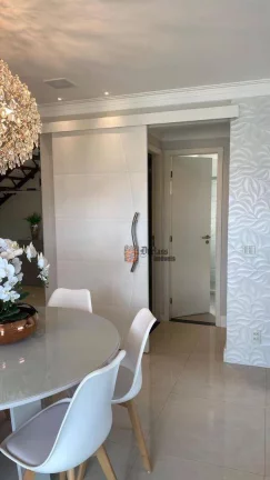 Imagem Cobertura com 2 dormitórios à venda, 136 m² por R$ 2.500.000,00 - Jardim Astúrias - Guarujá/SP