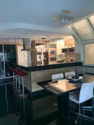 Imagem Linda Casa com 800 m²