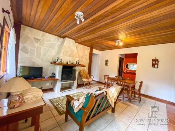 Imagem Casa à venda, 100 m² por R$ 490.000,00 - Albuquerque - Teresópolis/RJ