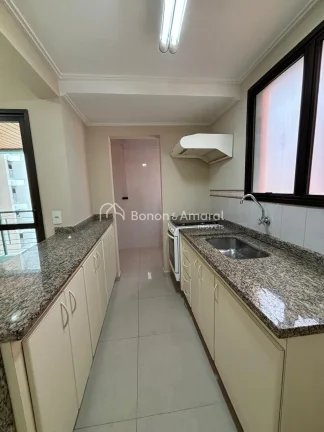 Imagem Apartamento amplo, com varanda gourmet, vista livre, andar alto, muito bem localizado, com condomín...