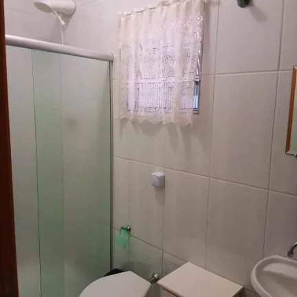 Imagem Casa com 2 quartos sendo 1 suíte no Mombaça Pinda