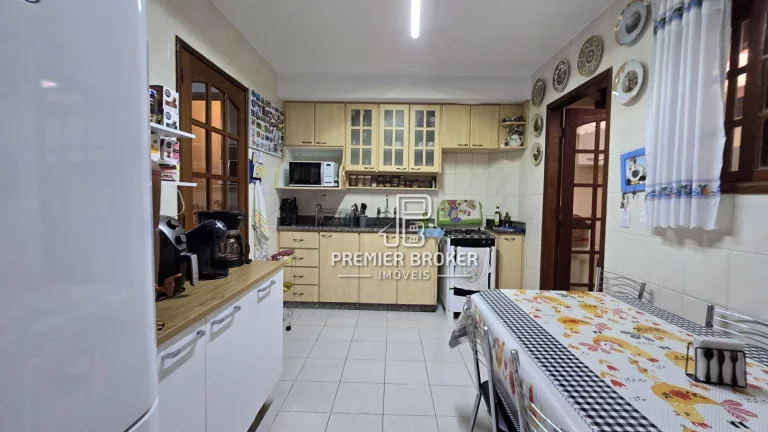 Imagem Casa à venda, 100 m² por R$ 360.000,00 - Albuquerque - Teresópolis/RJ