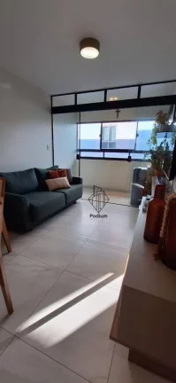 Imagem Apartamento de porteira fechada com varanda / sacada no Bessa-AP2795.