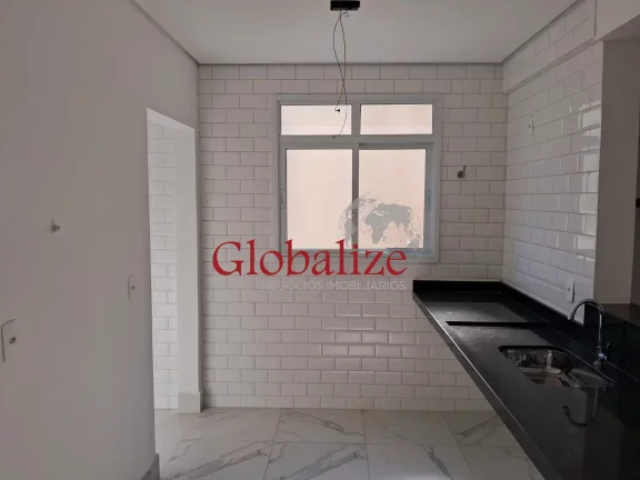 Imagem Casa Sobreposta Alta em Santos no bairro do Embaré próximo a Aparecida com piscina por R$ 1.450.000,00.