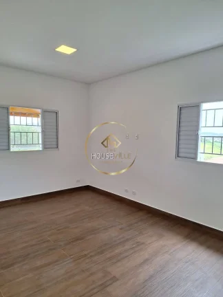Imagem Casa, 3 Dormitórios (sendo 1 suíte), Condomínio Mantiqueira.