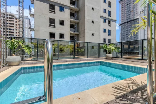 Imagem Apartamento com 3 suítes e 3 vagas de garagem no centro de Balneário Camboriú/SC