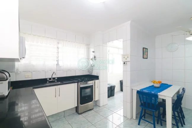 Imagem Ótimo apartamento em Moema. São 125m2 de área privativa, 3 dormitórios e 1 vaga na garagem. Sala...