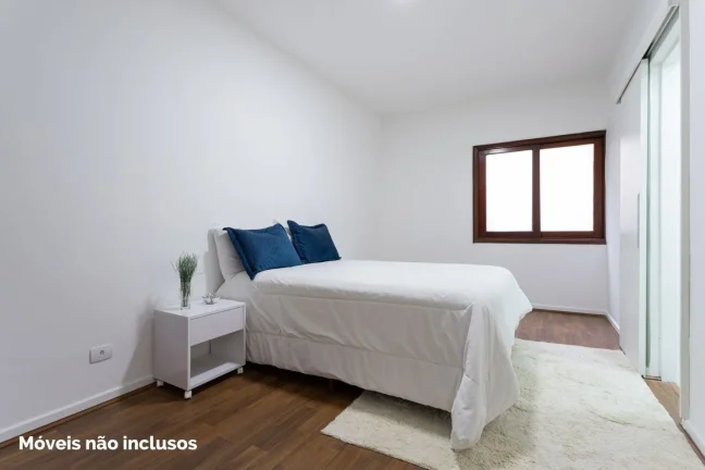 Imagem Apartamento 129M² Reformado, 3Q, 1 Suíte, 2 Banheiros, 1 Vaga, Varanda, Portaria 24h, Sol da Tarde.
