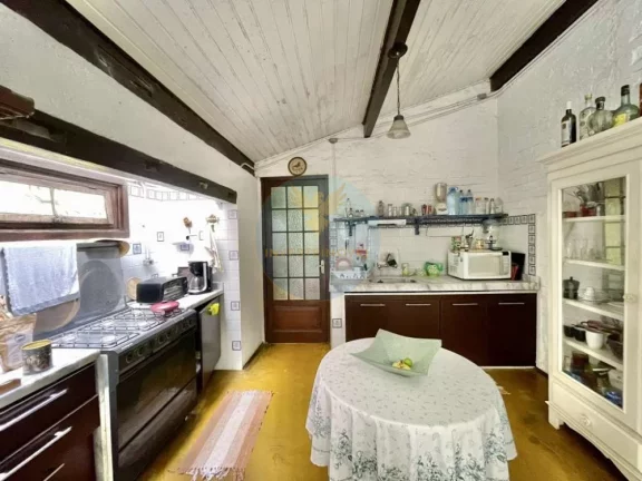 Imagem Casa em Condomínio a Venda no bairro Granja Viana - Embu das Artes, SP