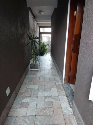 Imagem Sobrado a venda com 3 dorms sendo 1 suíte - Vila Arriete