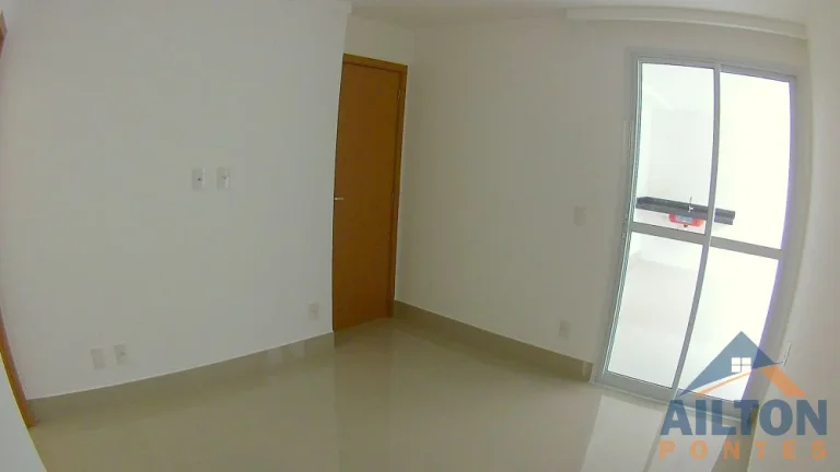 Imagem Apartamento Casa com 2 Quartos na Quadra do Mar na Praia do Morro - Guarapari/ES