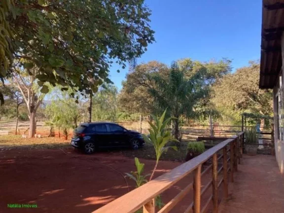 Imagem OPORTUNIDADE DE NEGÓCIO!!!
*LINDA CHÁCARA COM 5.990 M², EM ITATIAIUÇU
*CASA CONSTITUIDA POR: 2 Q...