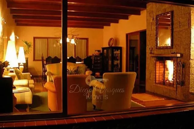 Imagem Casa para Venda em Teresópolis / RJ no bairro Parque do Imbui