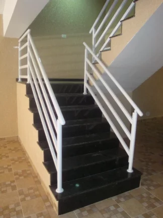 Imagem Cobertura à venda na Vila Tibiriçá - Santo André - 2 quartos, 1 banheiro, 1 vaga de garagem - 124,00 m² de área.