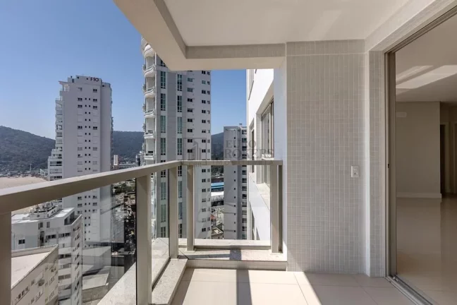 Imagem Apartamento com 4 suítes à venda, Quadra Mar - Balneário Camboriú/SC