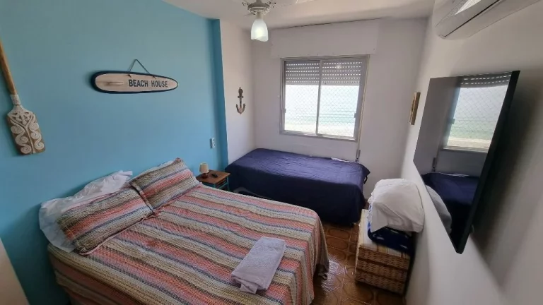 Imagem Apartamento com 3 dormitórios à venda, 140 m² por R$ 850.000,00 - Pitangueiras - Guarujá/SP