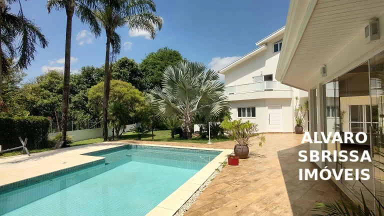 Imagem Casa com piscina, área gourmet e grande quintal. Estuda permuta com imóvel comercial. 395 m². Condomínio Zuleika Jabour Salto/SP