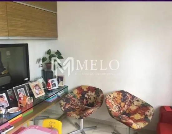 Imagem Oportunidade em CASA AMARELA: 80m², 02qts, 01suite,mobiliado, 01 vaga..