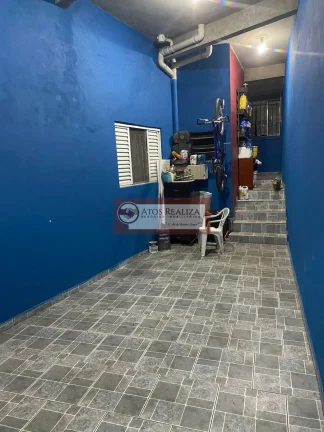 Imagem Vendo Sobrado com 3 casas para renda tatal de 3 Dormitórios sendo 1 suíte no Jardim Guanabara - São Paulo por R$ 340.000