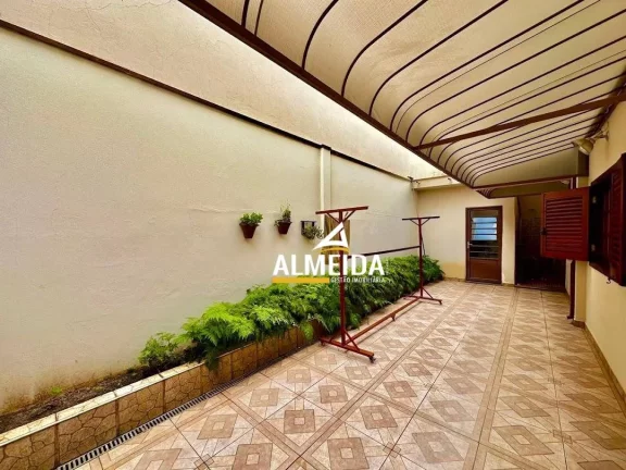 Imagem Casa com 3 dormitórios, 275 m² - venda por R$ 950.000,00 ou aluguel por R$ 5.751,00 - Jardim América - Rio Claro/SP