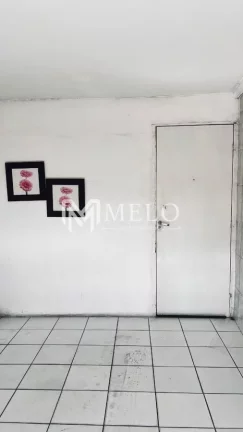 Imagem Oportunidade em CASA FORTE:246m², 05qts, 01 vaga -A VISTA.
