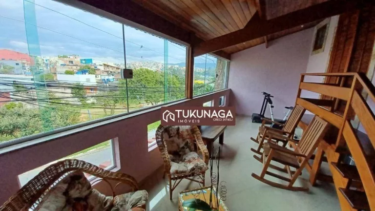 Imagem Linda Casa com Salão Comercial à Venda – Jardim Palmira, Guarulhos ?? 302 m² de área construída | 191 m² de terreno