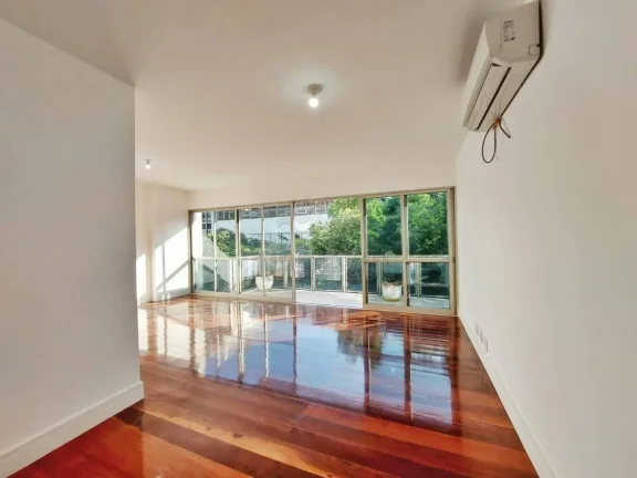 Imagem Ipanema – Rua Nascimento Silva | Residencial › Apartamento 3 quarto(s) à Venda