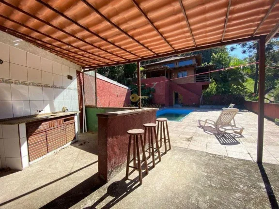 Imagem Casa para Venda em Teresópolis / RJ no bairro Iucas