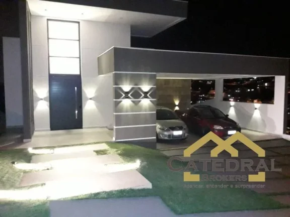 Imagem Sobrado com 300m² de área construída de 3 dormitórios por R$1.600.000,00 em Jundiaí/SP