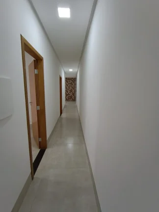 Imagem Casa De 3/4 C Suite Com Area Gourmet No Santa Luzia Em Construção