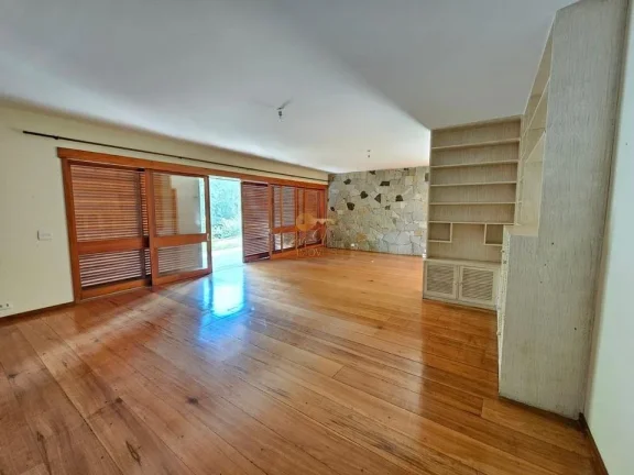 Imagem Casa para Venda em Teresópolis / RJ no bairro Posse