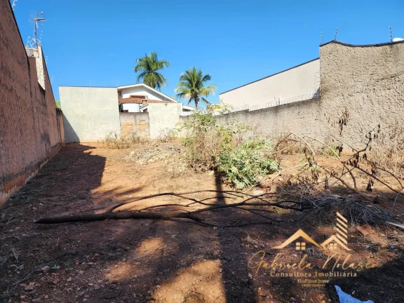 Imagem Terreno em excelente localização