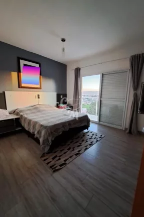Imagem Casa com edícula em Condomínio Portal do Sol, Jundiaí