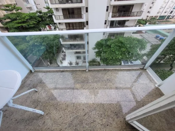 Imagem PITANGUEIRAS – NA QUADRA DA PRAIA, COM VISTA PARA O MAR, LOCAL NOBRE, OPORTUNIDADE ÚNICA, 160 M² ÚTEIS, LOCALIZAÇÃO PRIVILEGIADO, 01 VAGA DE GARAGEM
