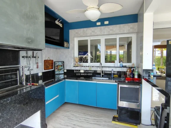 Imagem Casa de luxo em condomínio na Enseada, Guarujá-SP: 5 quartos, 5 suítes, 2 salas, 4 vagas e 390m² de área. Imperdível!